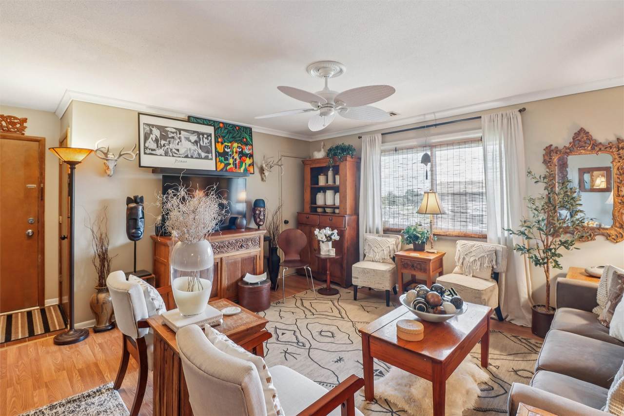 4212 62nd Street - Photo 1