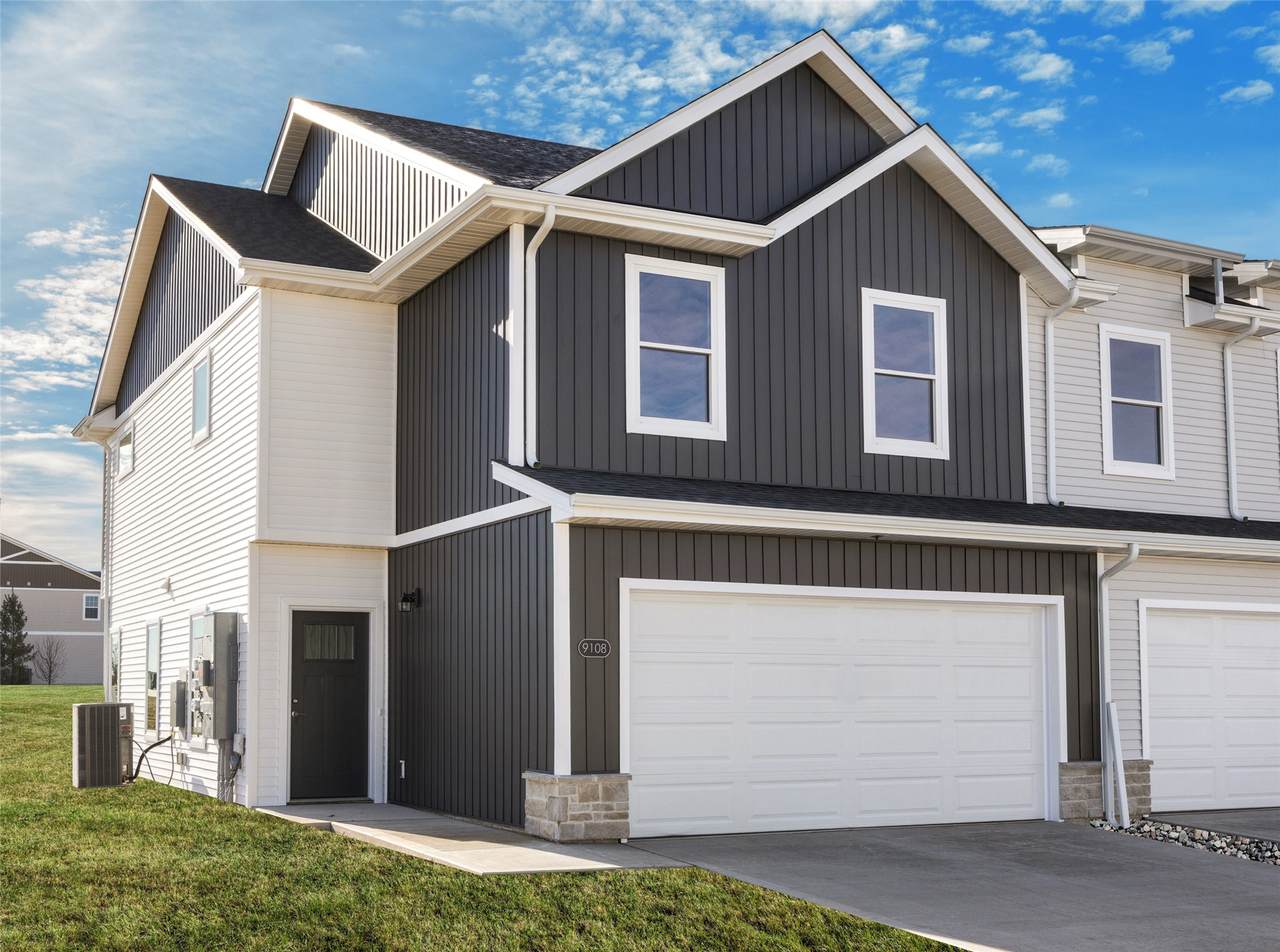 9108 Robinson Drive - Photo 1