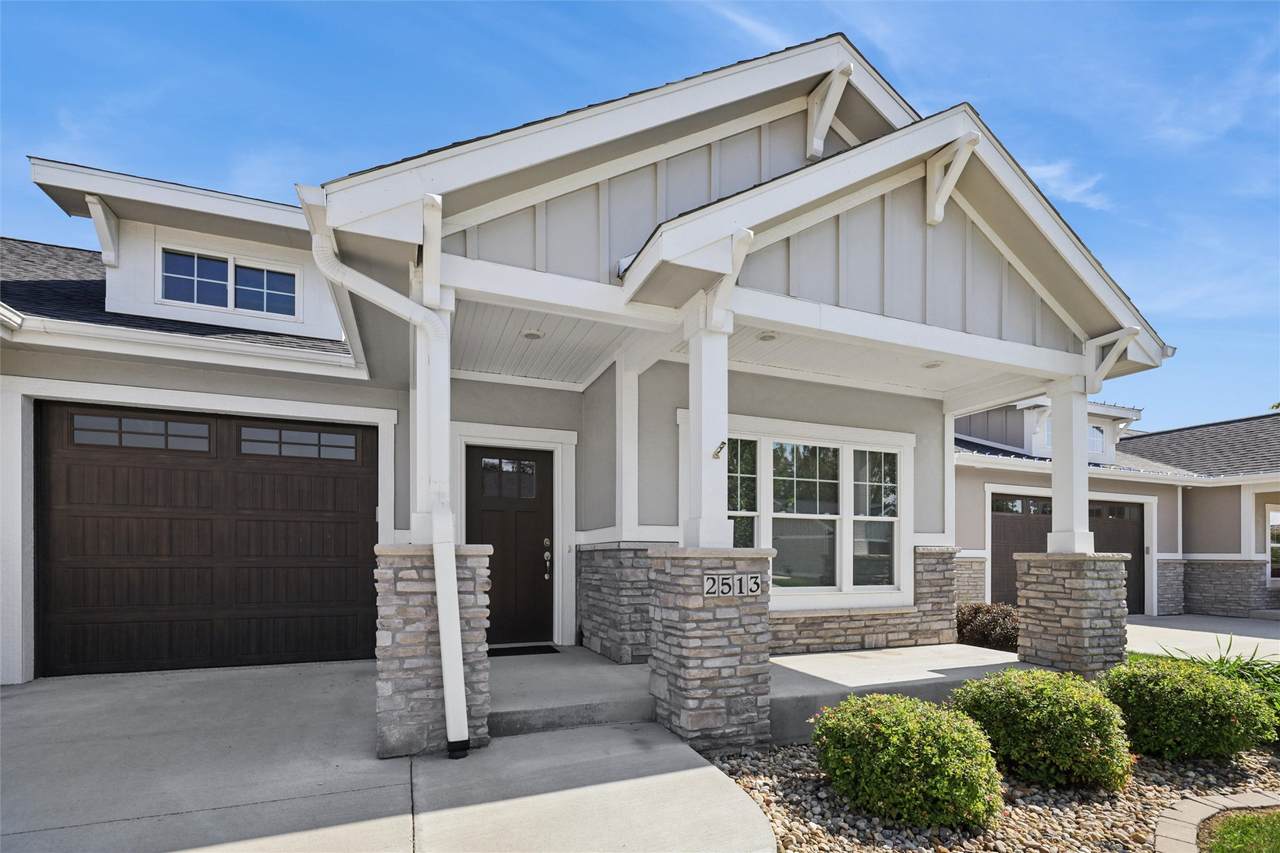 2513 Vineyard Lane - Photo 1