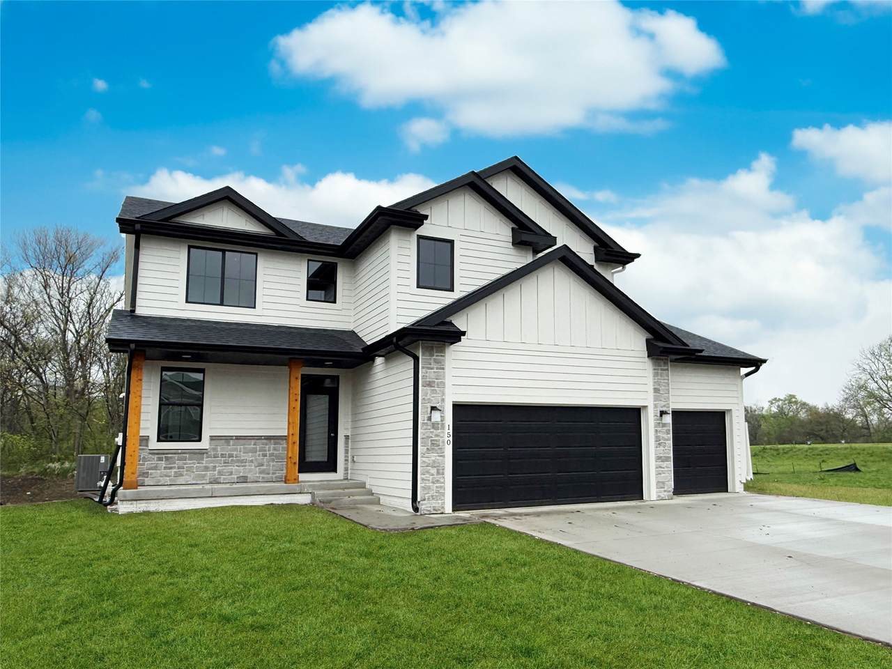 150 10th Avenue - Photo 1