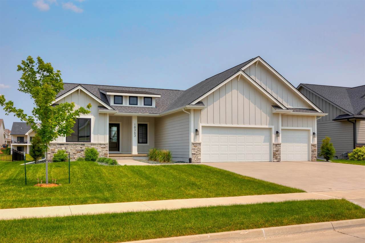 18363 Tanglewood Drive - Photo 1