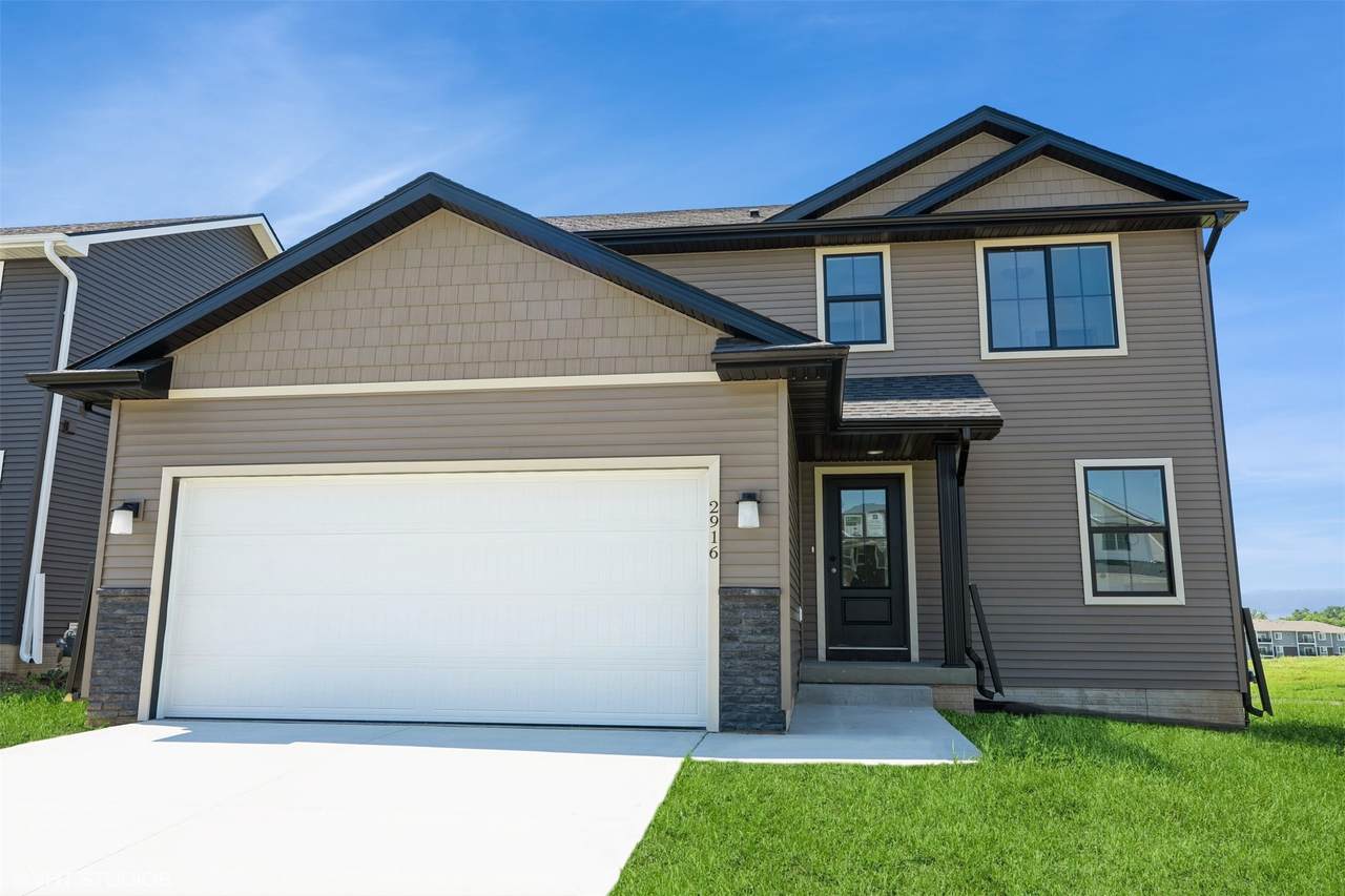 2916 Yordi Drive - Photo 1