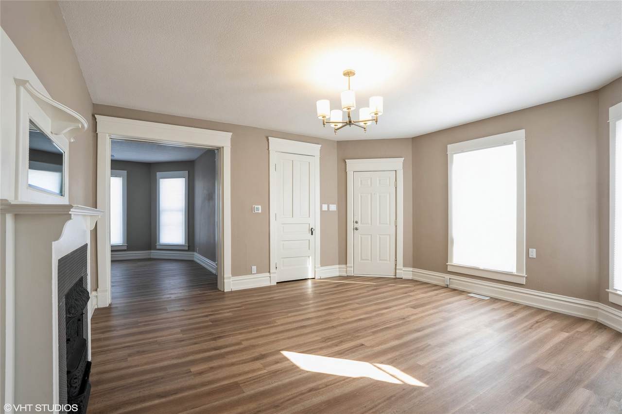 201 4th Street - Photo 1
