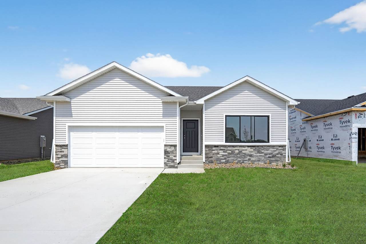 1811 Tuscany Drive - Photo 1