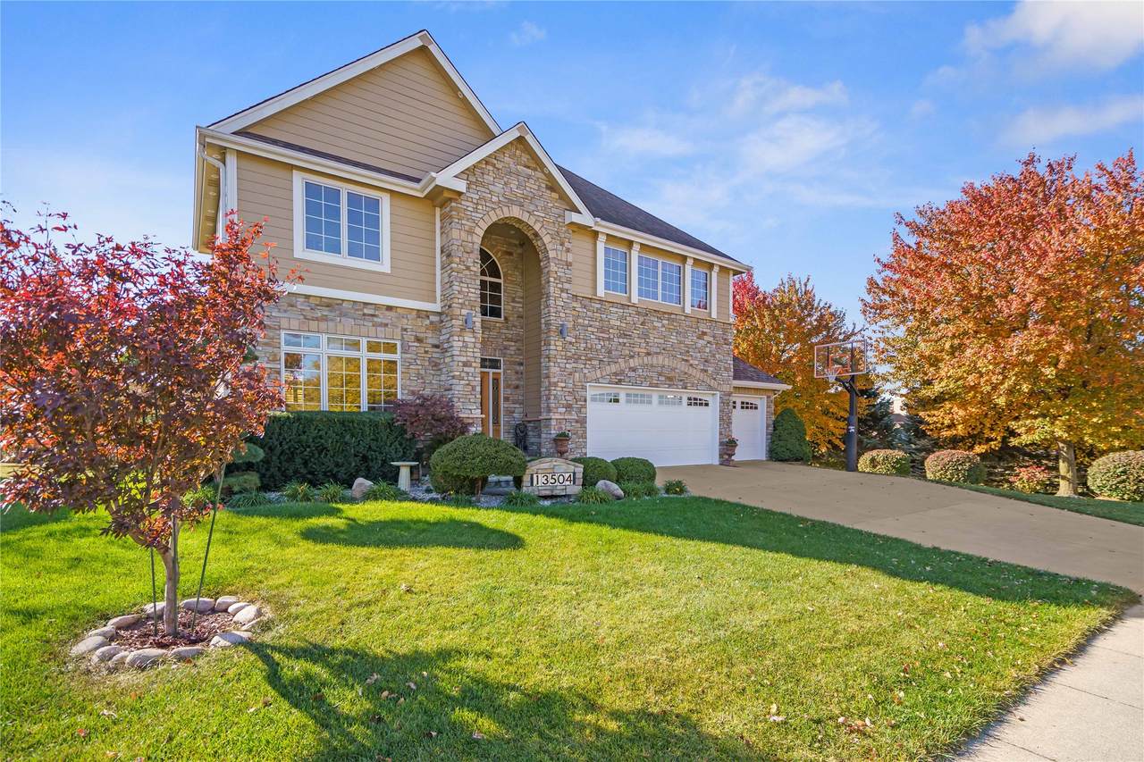 13504 Sheridan Avenue - Photo 1
