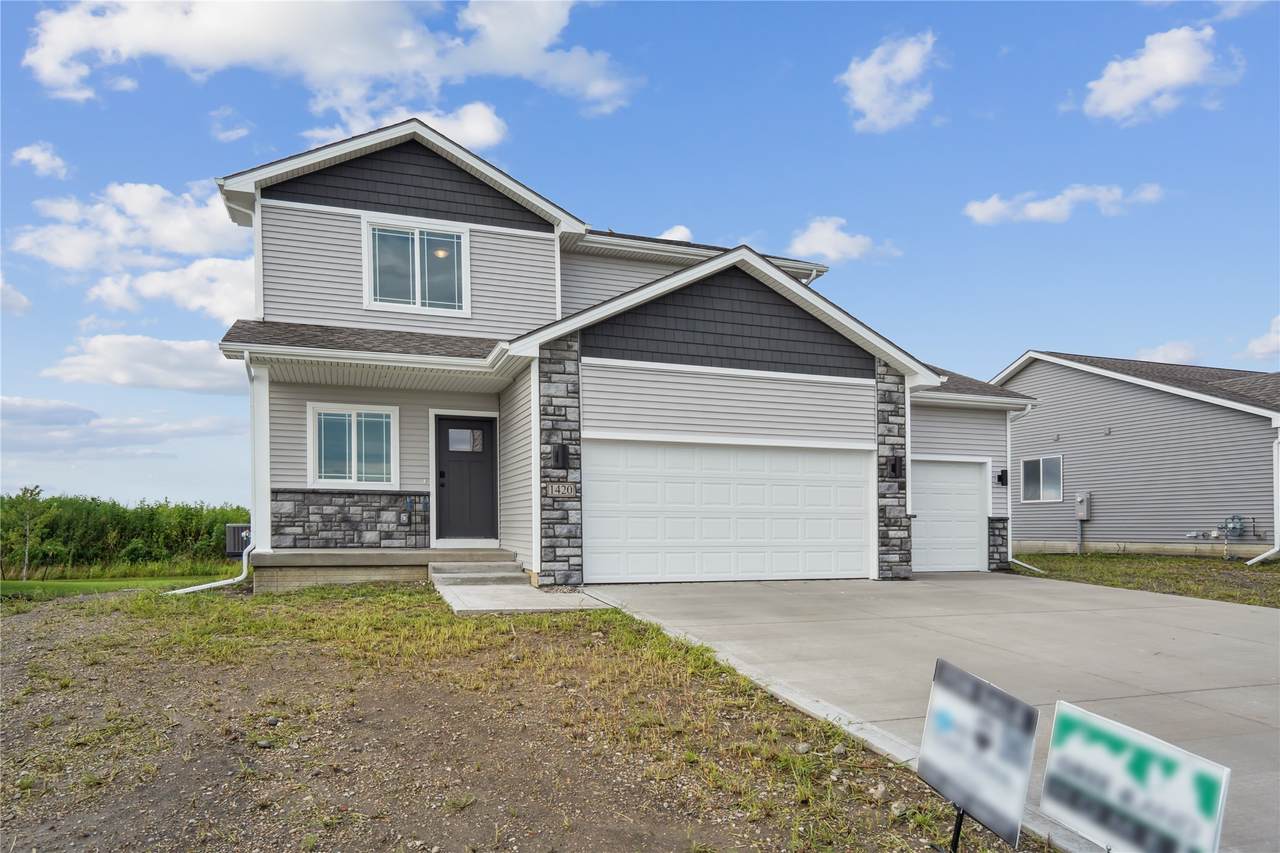 1420 Werthman Drive - Photo 1