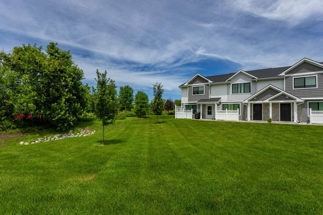 2757 Osier Avenue - Photo 1