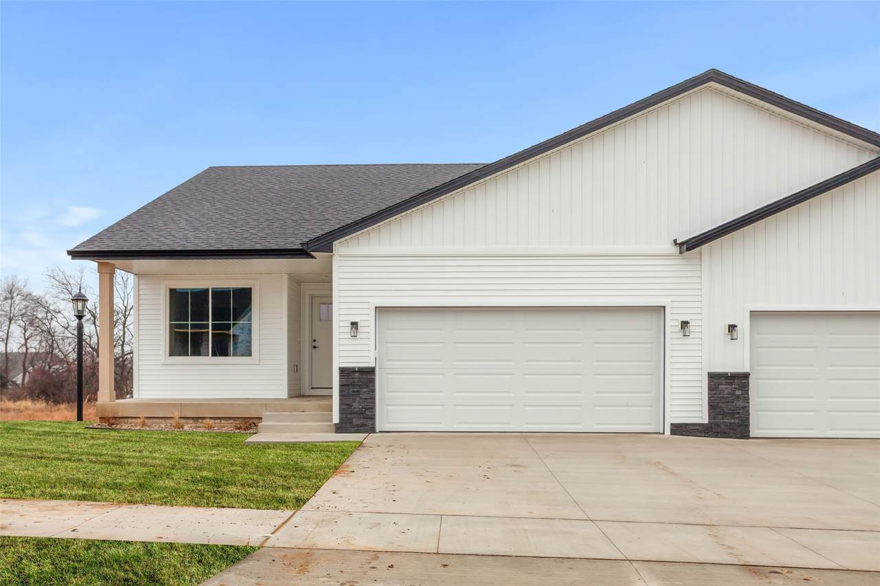 6538 11th Court - Photo 1