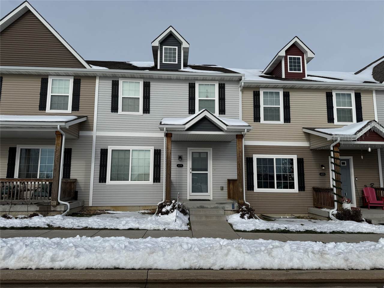 619 Kingston Avenue - Photo 1