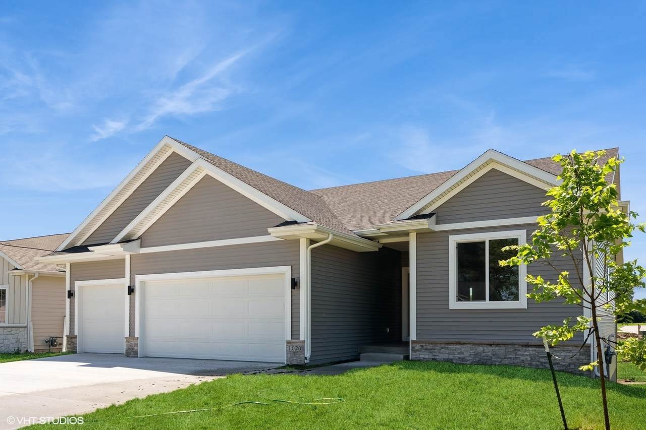 1020 2nd Street - Photo 1