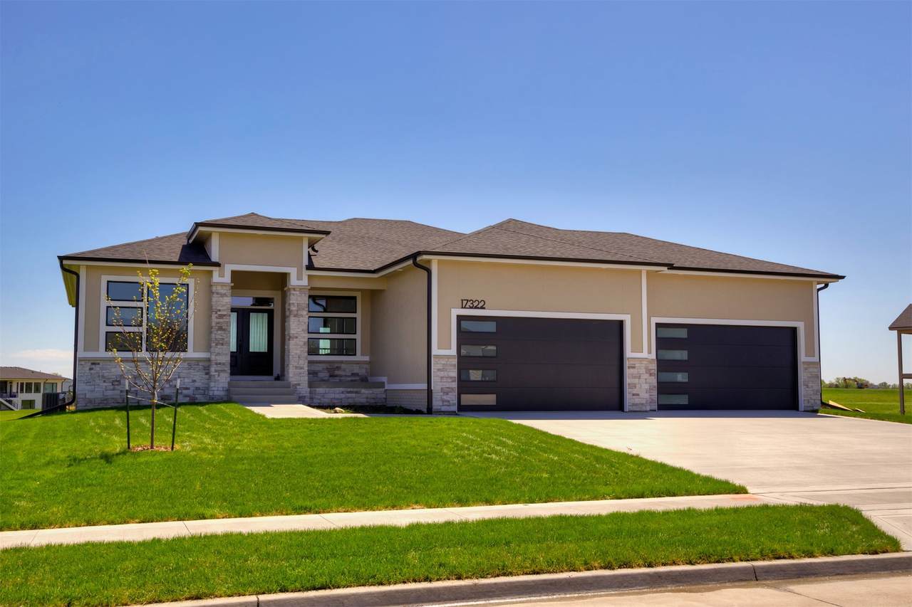 17322 North Valley Drive - Photo 1