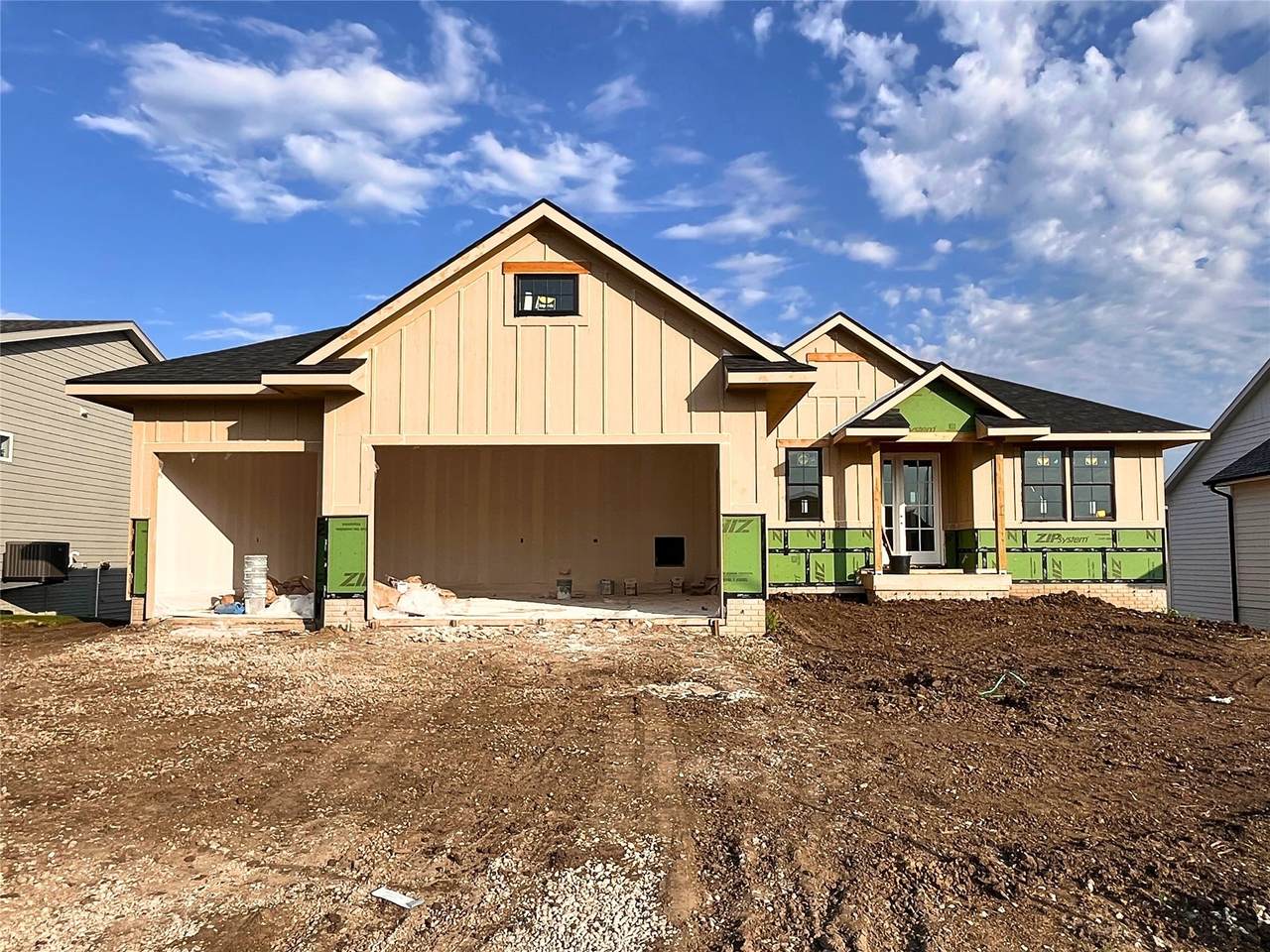 18048 Tanglewood Drive - Photo 1