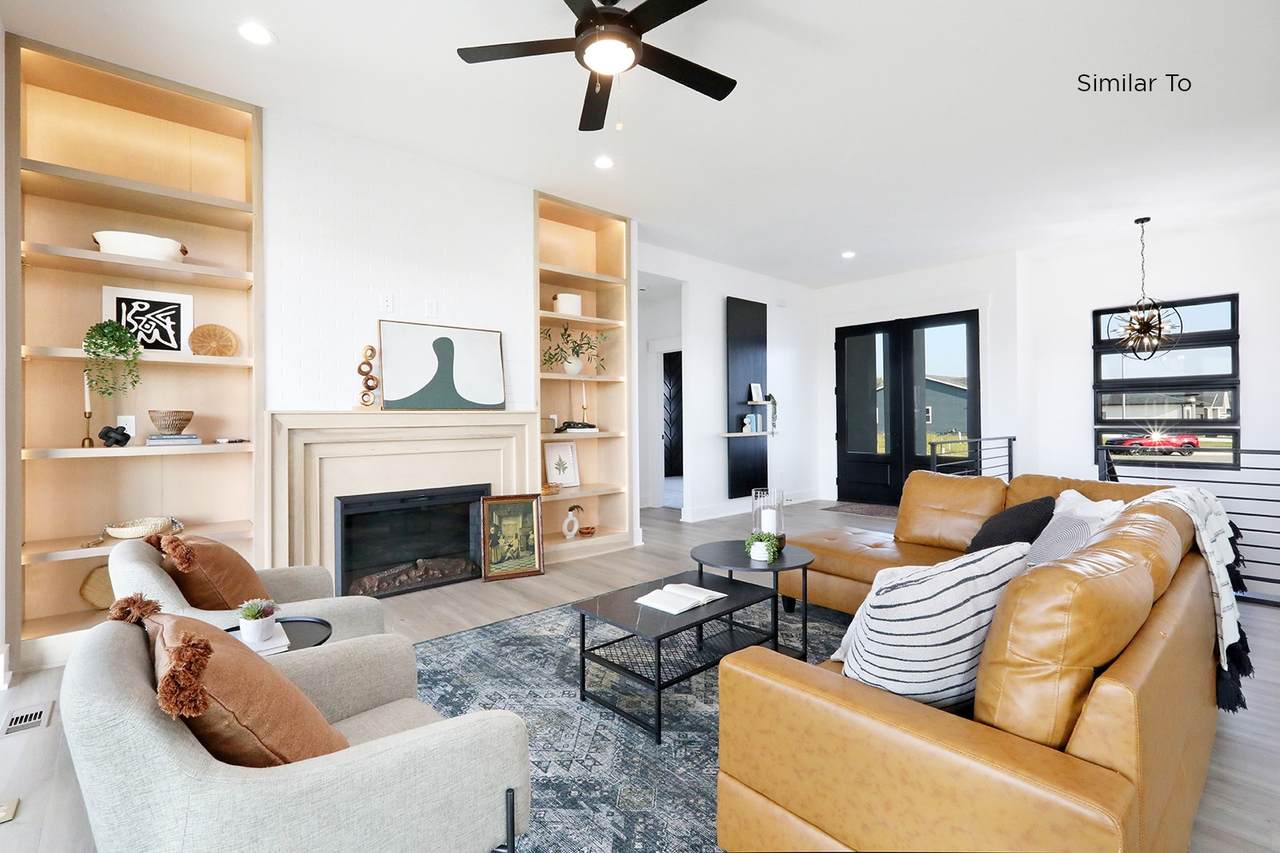 468 Monarch Drive - Photo 1