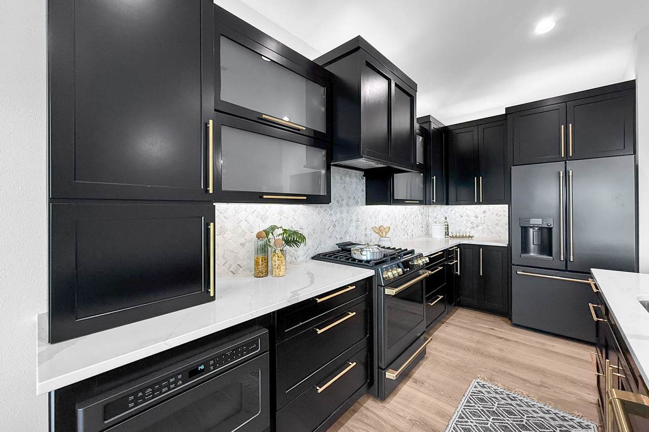 50 Crabtree Lane - Photo 1