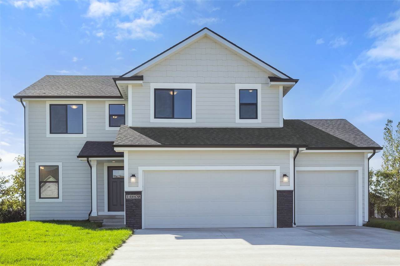 14608 Valley Drive - Photo 1