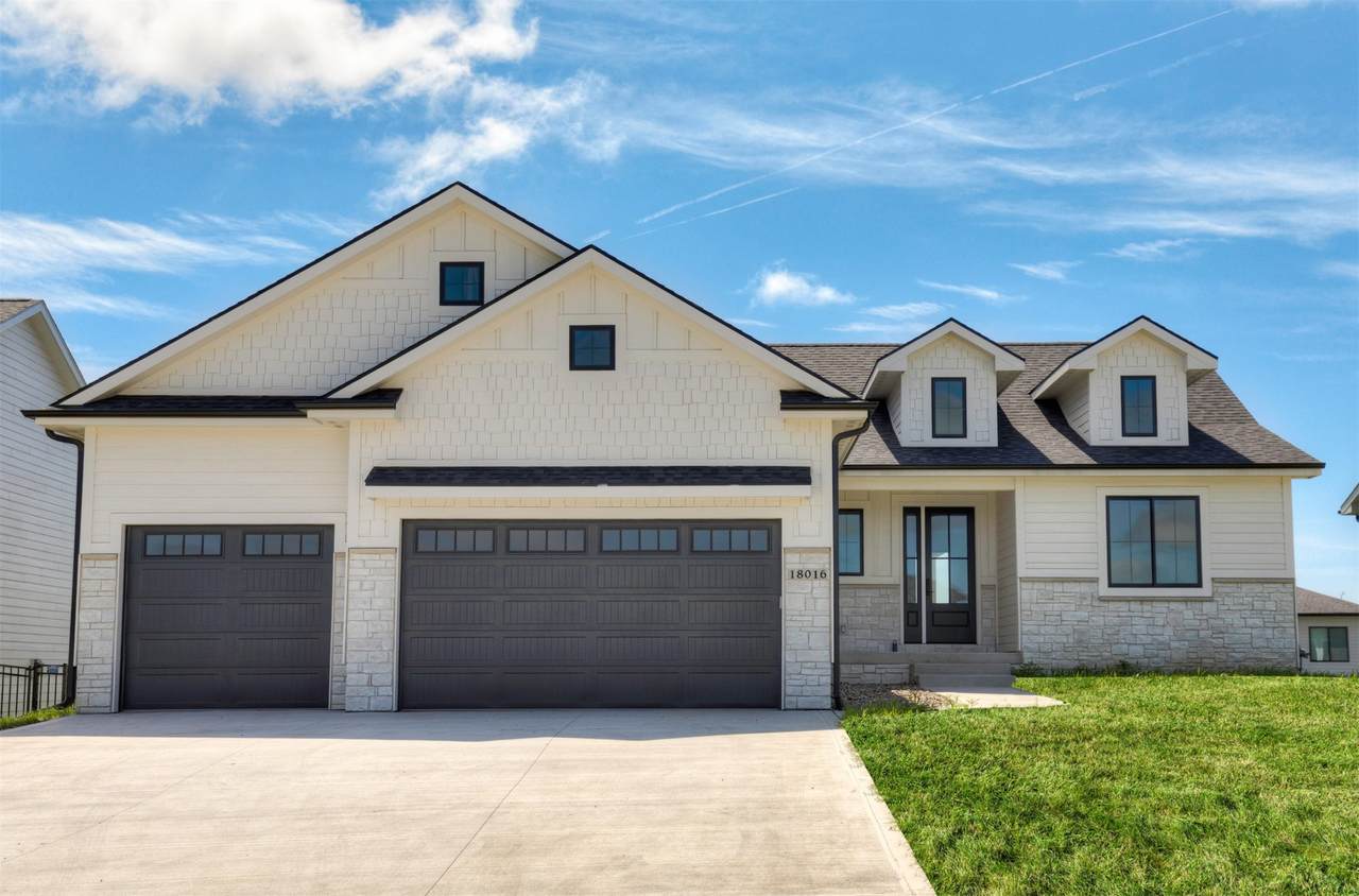 18016 Tanglewood Drive - Photo 1