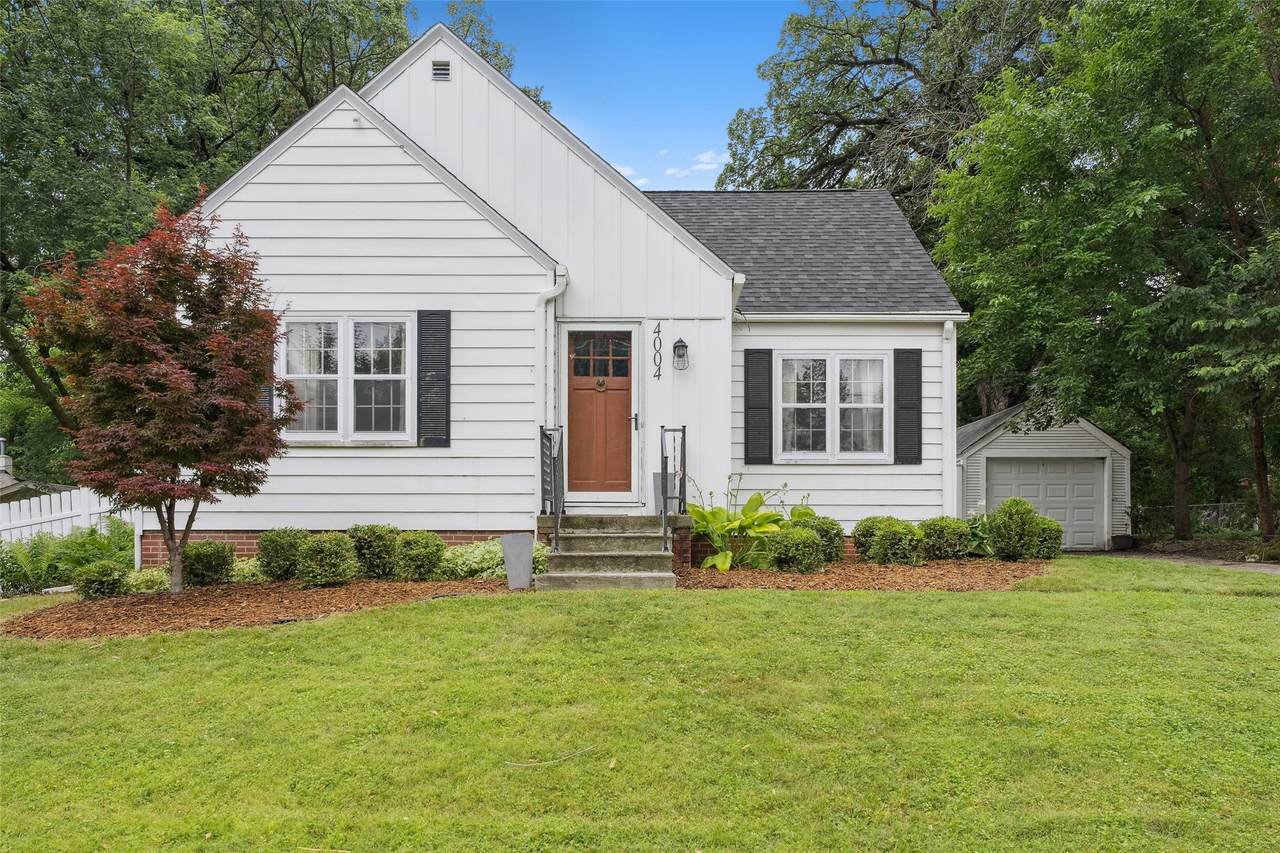 4004 Franklin Avenue - Photo 1