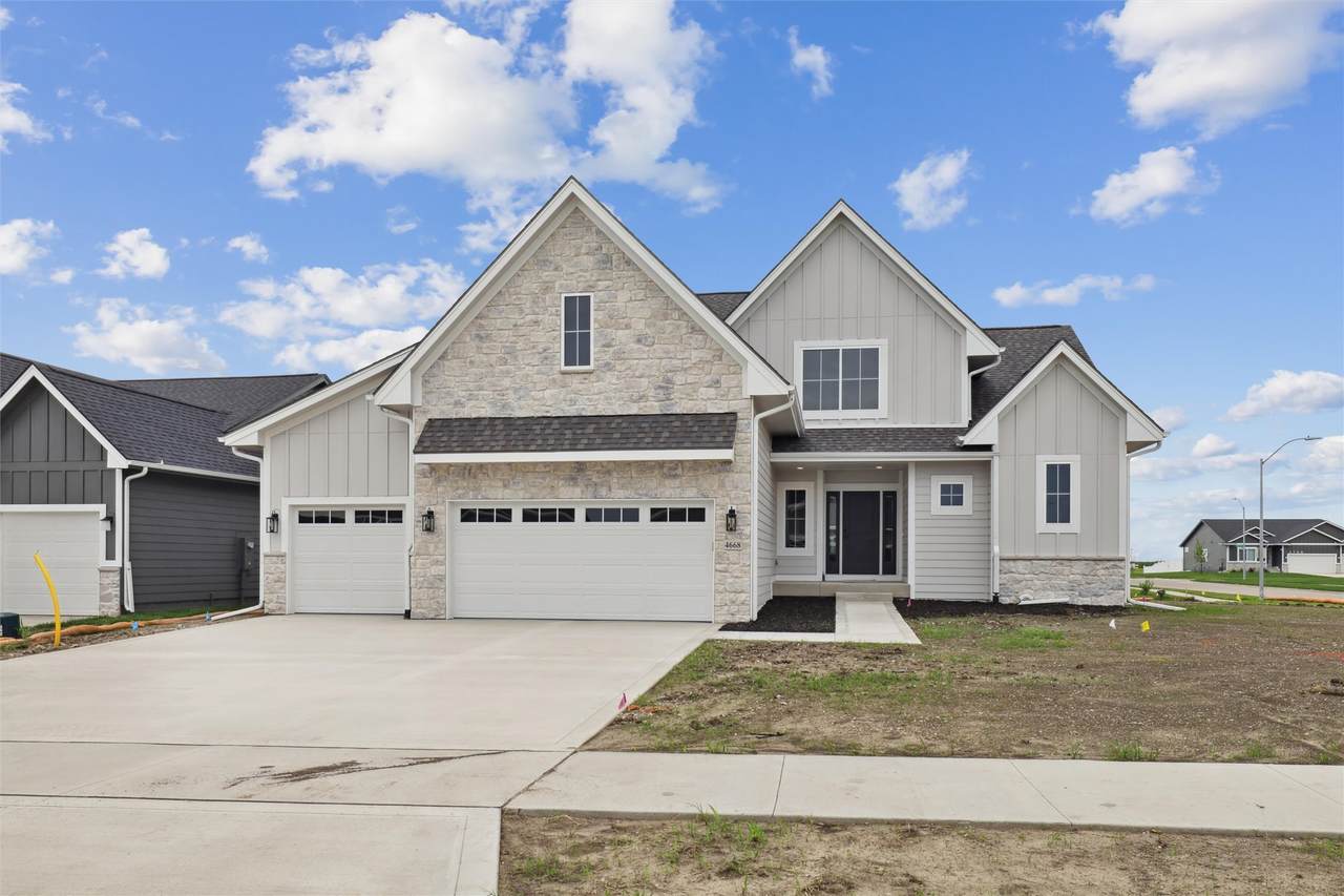 4668 178th Street - Photo 1