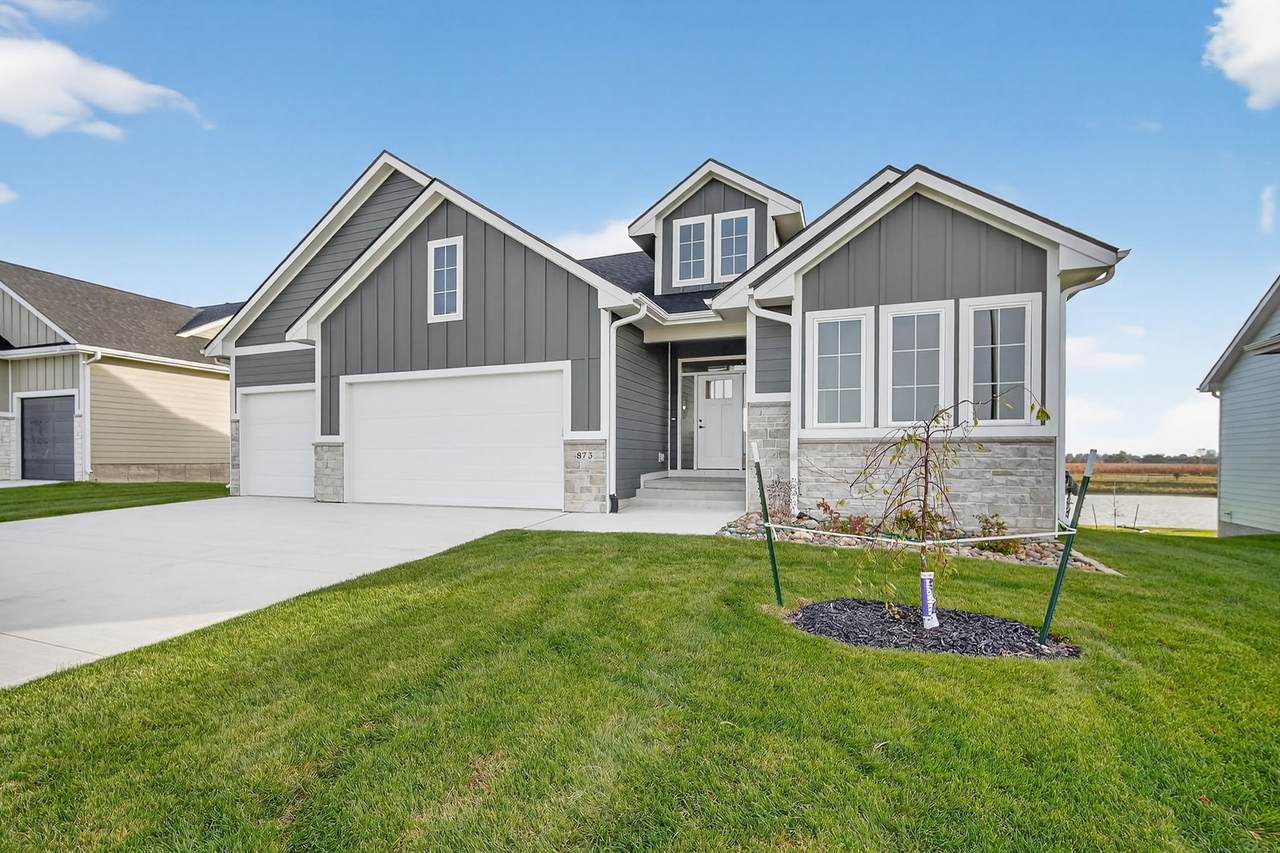 873 Cattail Road - Photo 1