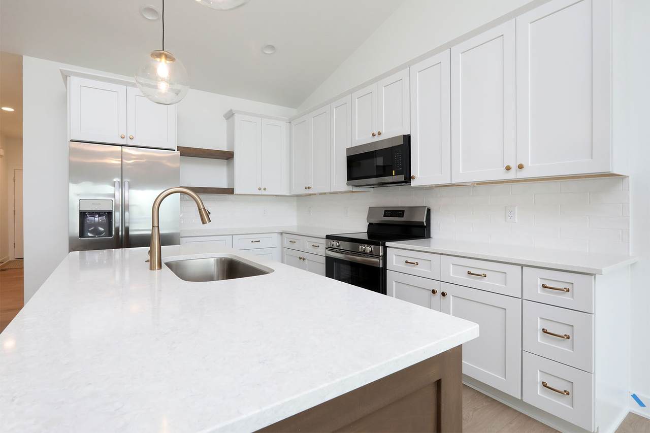 2500 6th Street - Photo 1