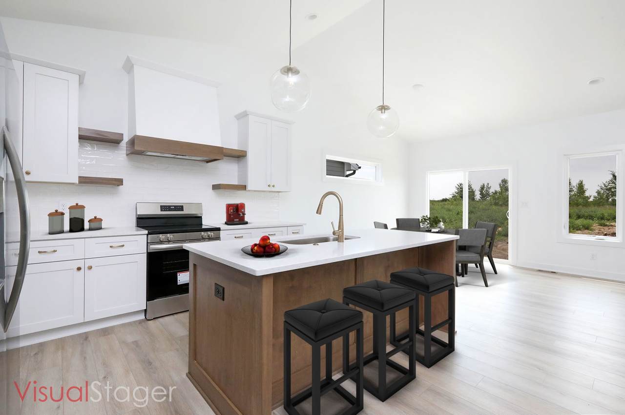 2502 6th Street - Photo 1