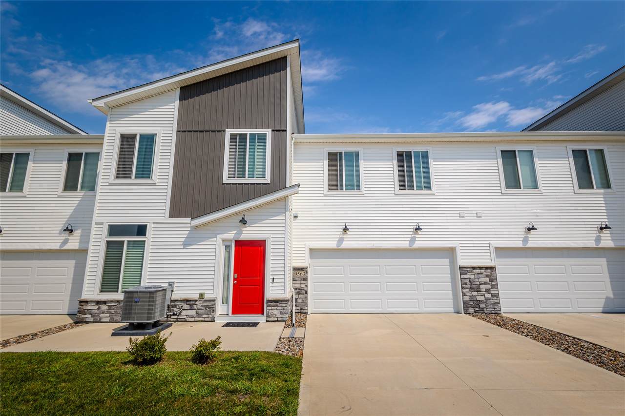 9563 Crestview Drive - Photo 1