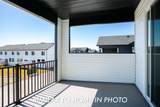 202 Doe Pointe Lane - Photo 2