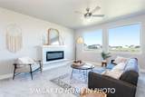 202 Doe Pointe Lane - Photo 3