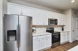917 Maywood Lane - Photo 10