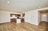 595 Venice Avenue - Photo 5