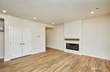 595 Venice Avenue - Photo 6