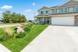 2101 Meadow Court - Photo 2