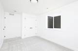 2414 6th Street - Photo 23