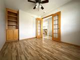727 Ponds Edge Circle - Photo 16