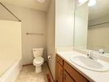 727 Ponds Edge Circle - Photo 17