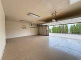 727 Ponds Edge Circle - Photo 24