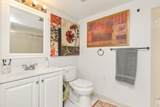 9507 University Avenue - Photo 15