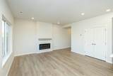 559 Venice Avenue - Photo 12
