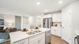 1054 Daisy Lane - Photo 9