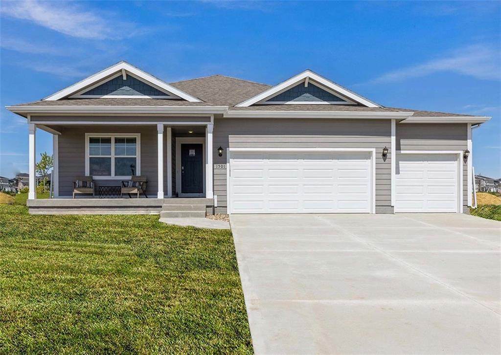 2816 Plaza Lane - Photo 1