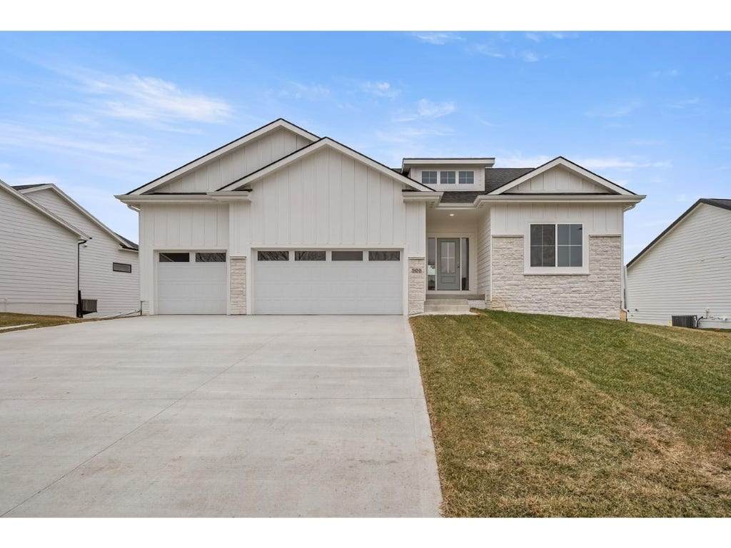 506 Grimes Street - Photo 1