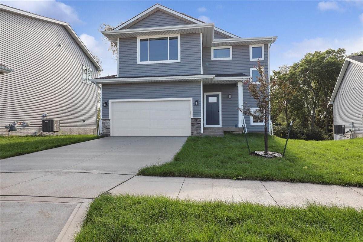 1712 Willow Court - Photo 1