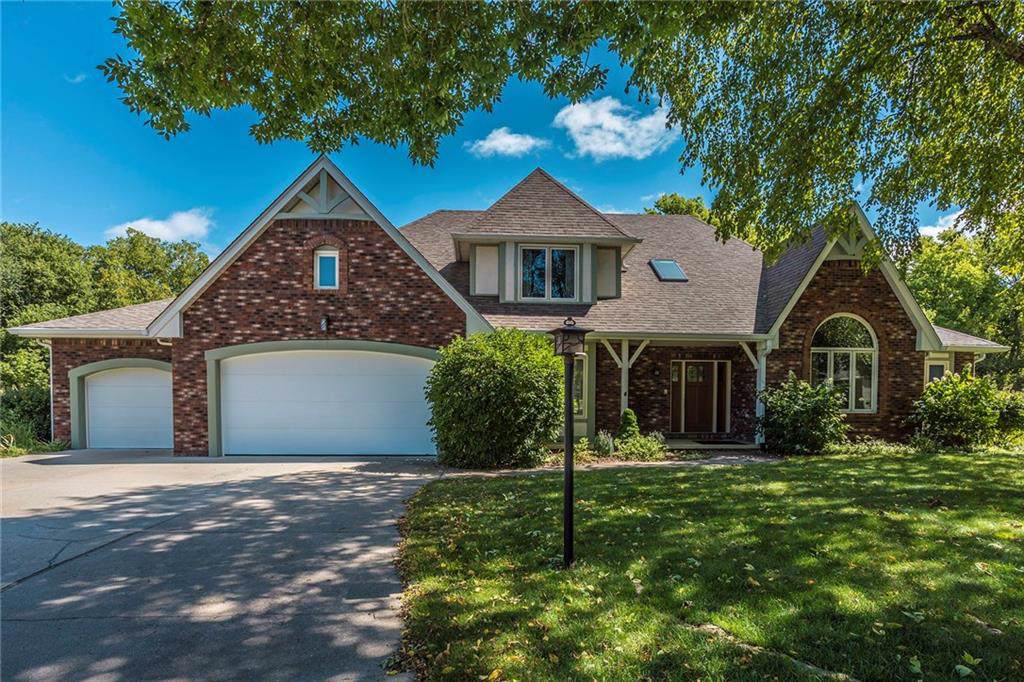 9400 Hammontree Drive - Photo 1