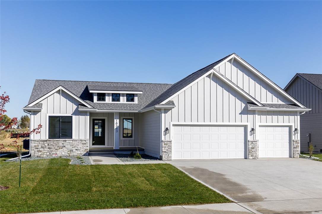 18363 Tanglewood Drive - Photo 1