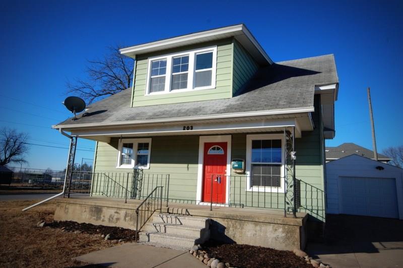 203 Division Street - Photo 1