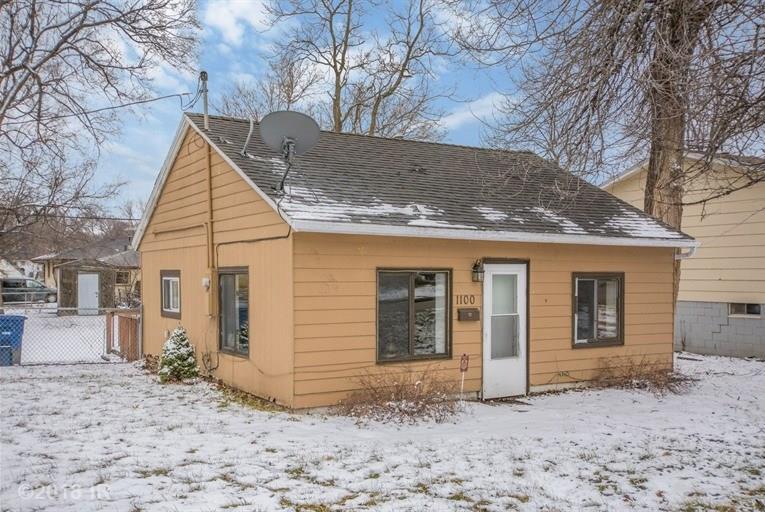 1100 Geil Avenue - Photo 1