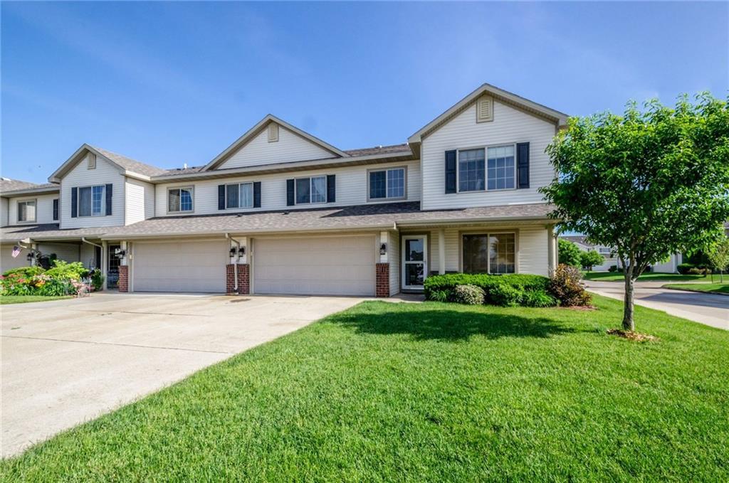 807 Lakeview Lane - Photo 1