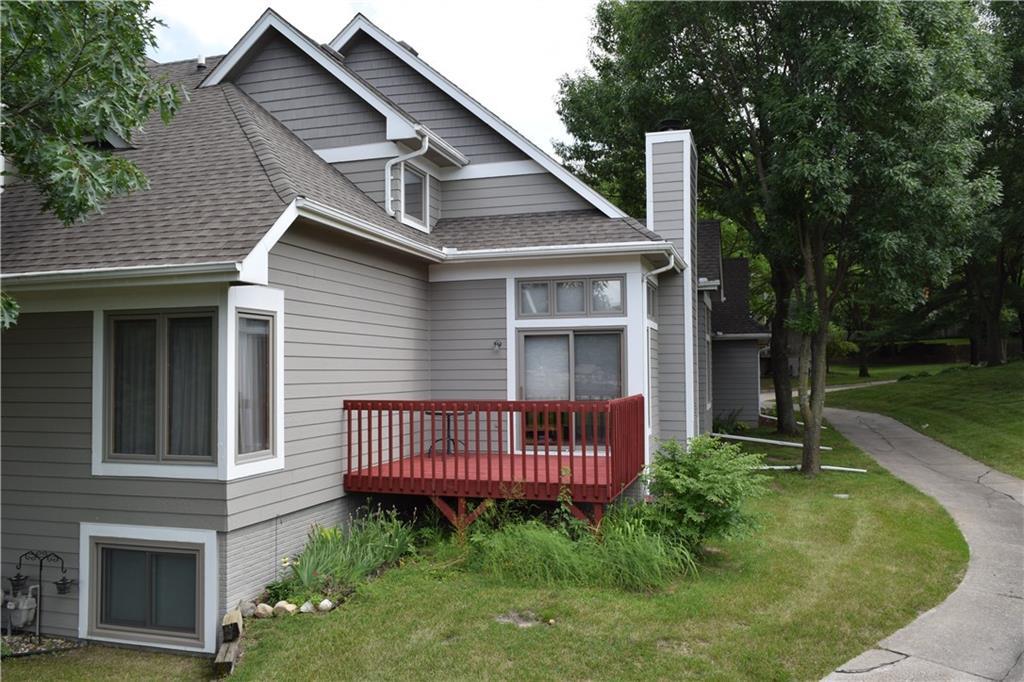 1102 Mallard Creek Drive - Photo 1