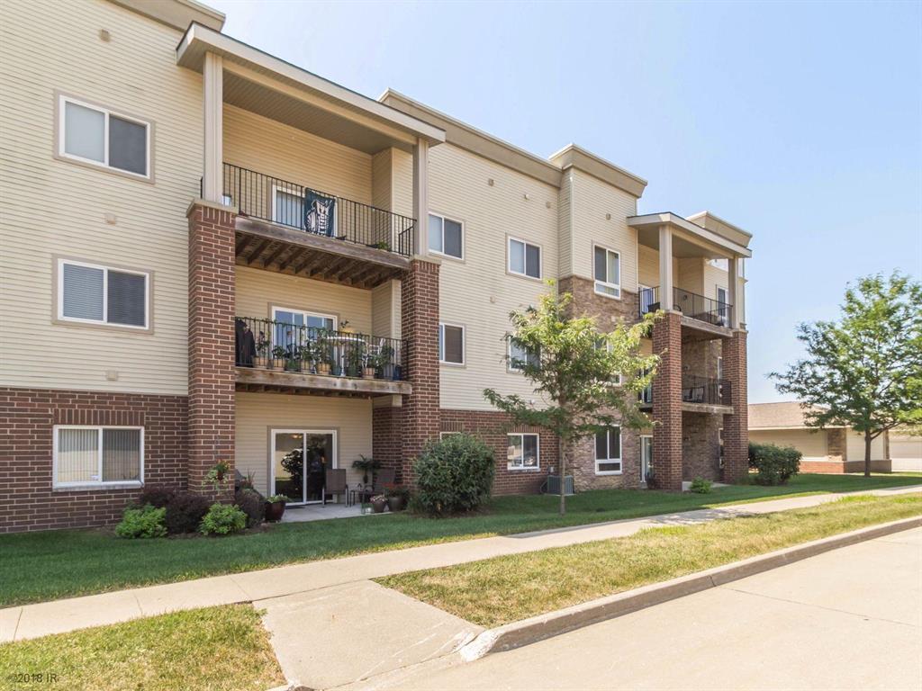6350 Coachlight Drive - Photo 1