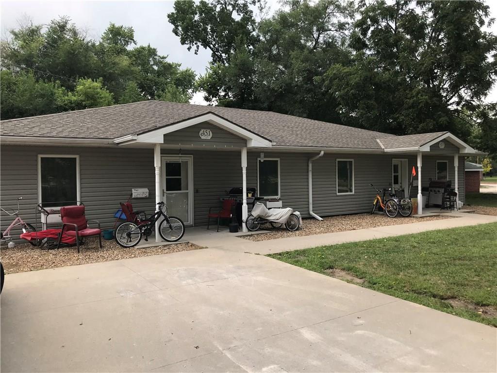 451 10th Street - Photo 1